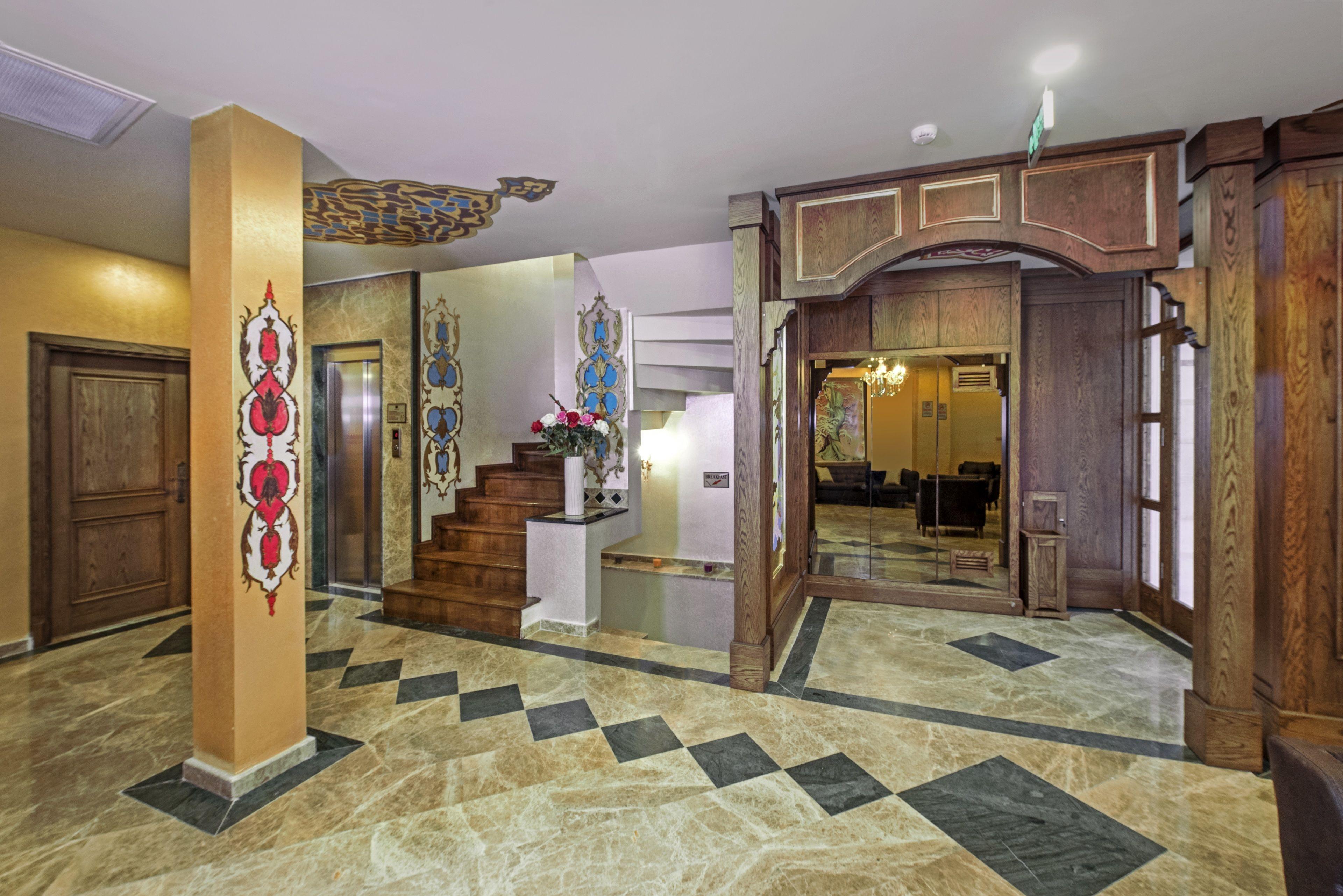 Perapolis Hotel — Photos 1